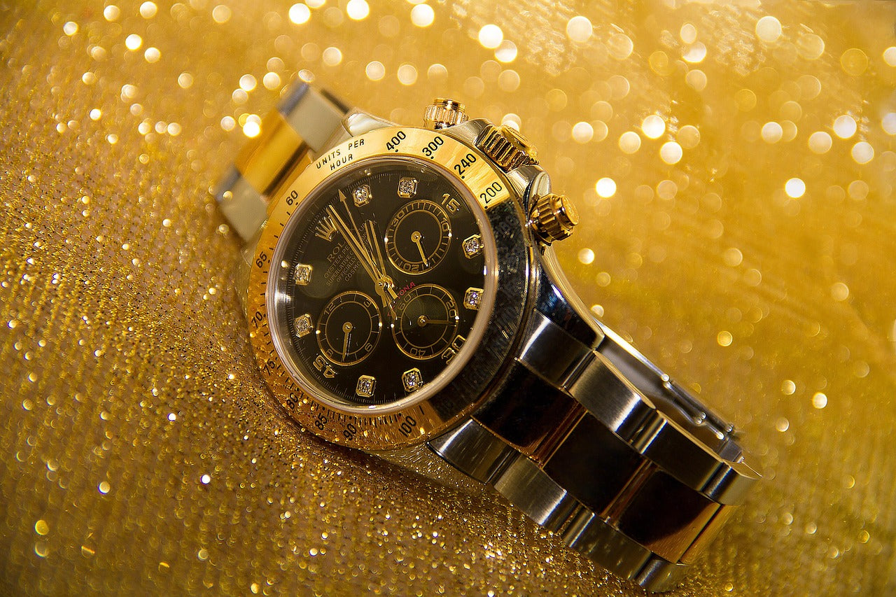 Montres d’été : comment allier style et confort sous le soleil ?