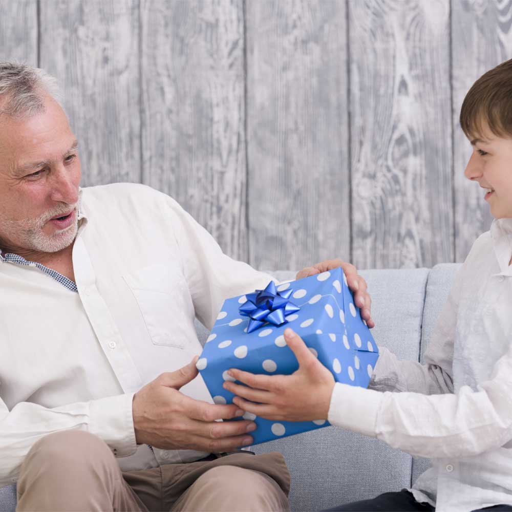 Comment faire plaisir à son grand-père ?