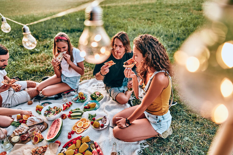 d'Association Couleurs Bouteilles Activités Éducatives et Ludiques pour les | de Société Familial pour Pour Les Soirées Les Voyages Le Camping Les d'Association Couleurs Bouteilles Activités Éducatives et Ludiques pour les | de Société Familial pour Pour Les Soirées Les Voyages Le Camping Les