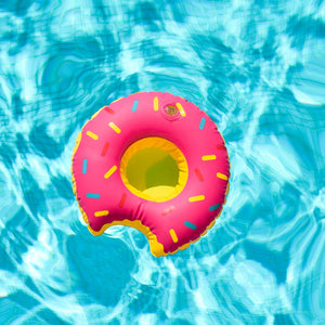 porte verre donuts fraise piscine